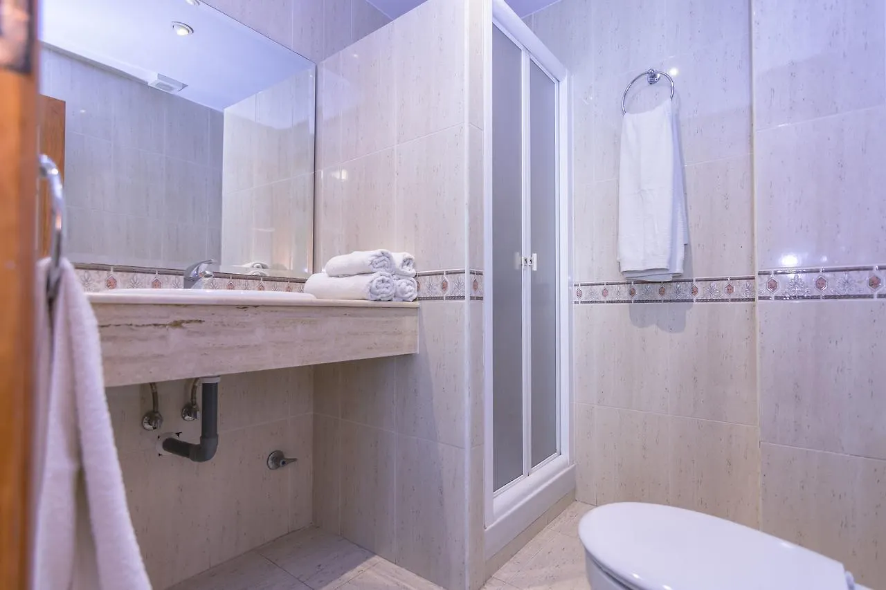 Carihuela Beach Apartamentos Torremolinos